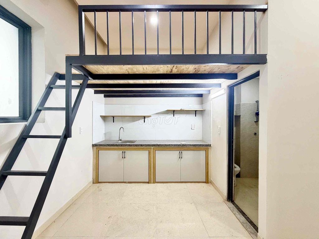 The owner himself rented room ql 1 A An Phú Đông District 12 right into the University site 3.9 million furniture.