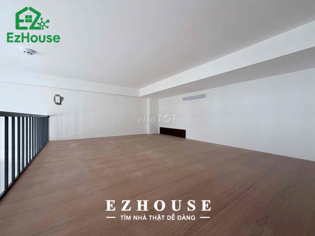 The 2-strip room is cheaper than the 599-km market.