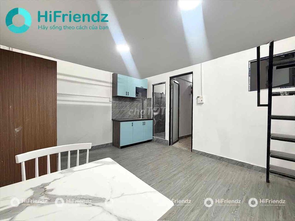 sulfur-Admiral Room - Phú Nhuận