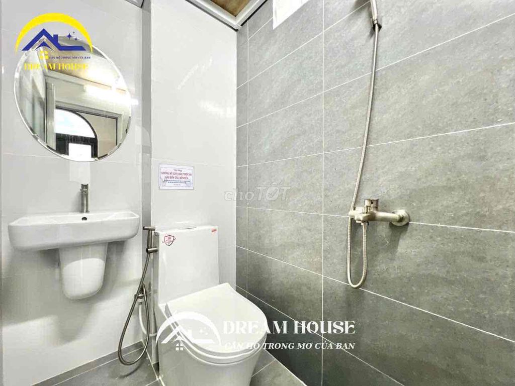 A cheap Bancol service apartment full interior has its own washing machine