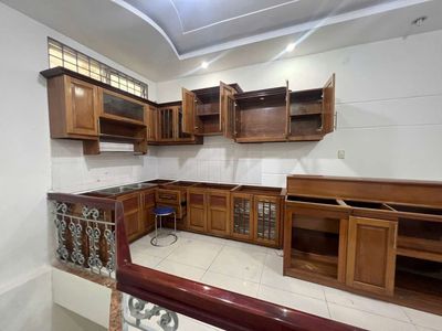 Business cash houses - fit to open a teaching center