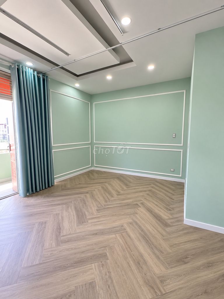 Rent a two-story room, area 35 meters.