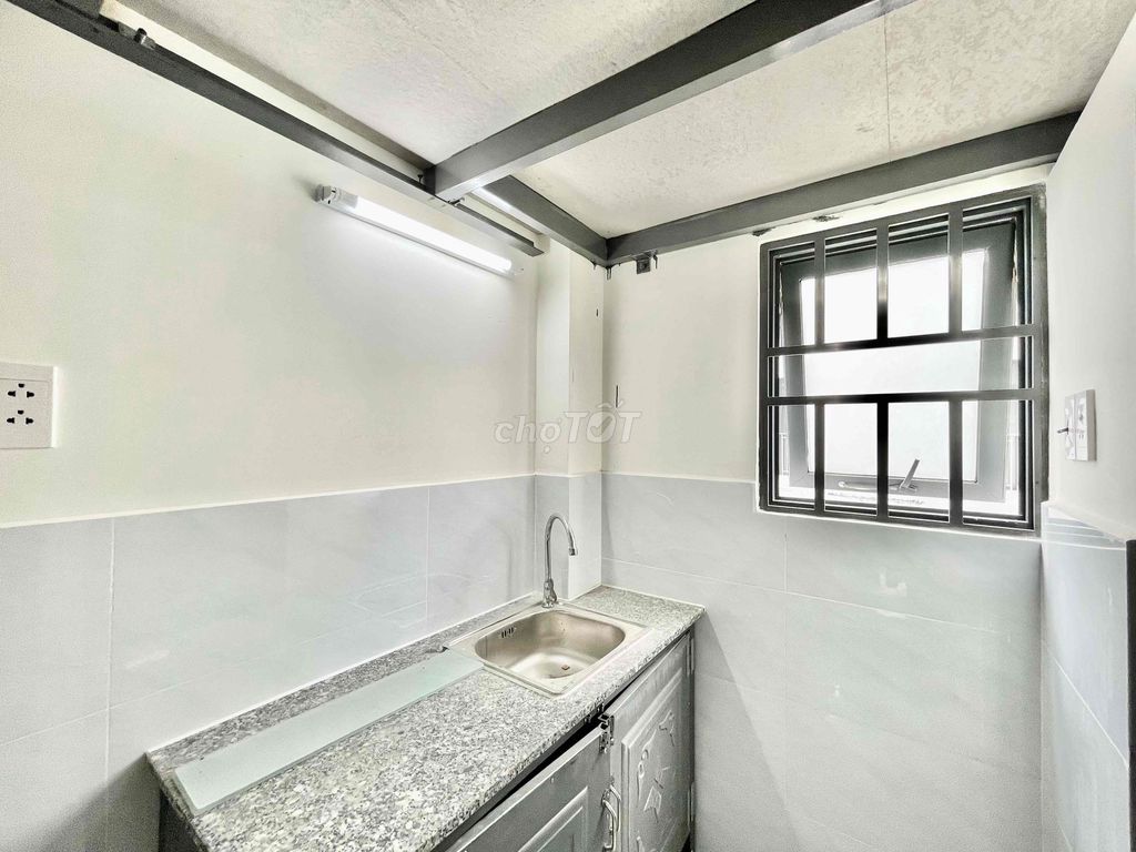 Rent a new apartment with a bandol - full interior right here in Trường Chinh