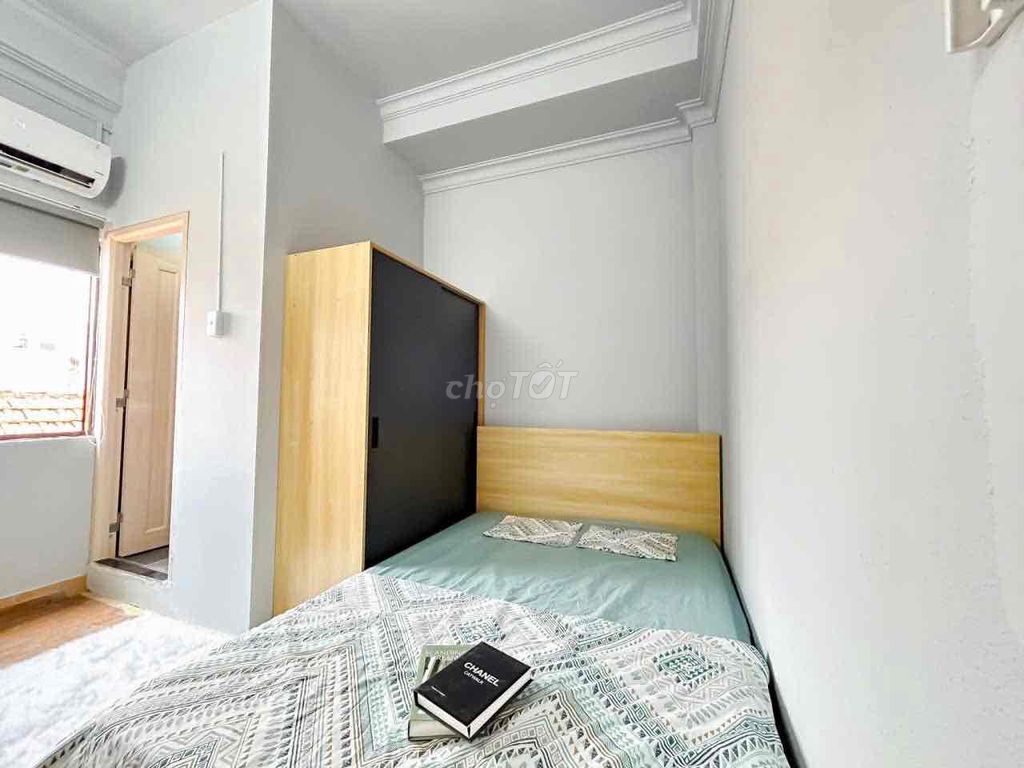 Nice room near Phú Nhuận-- Đỗ Tấn Phong.