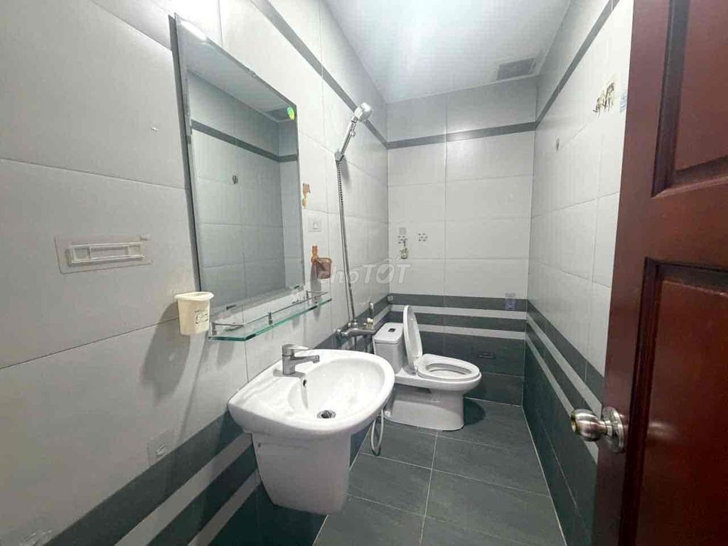 Trần Huy Liệu Phú Nhuận City Window Room