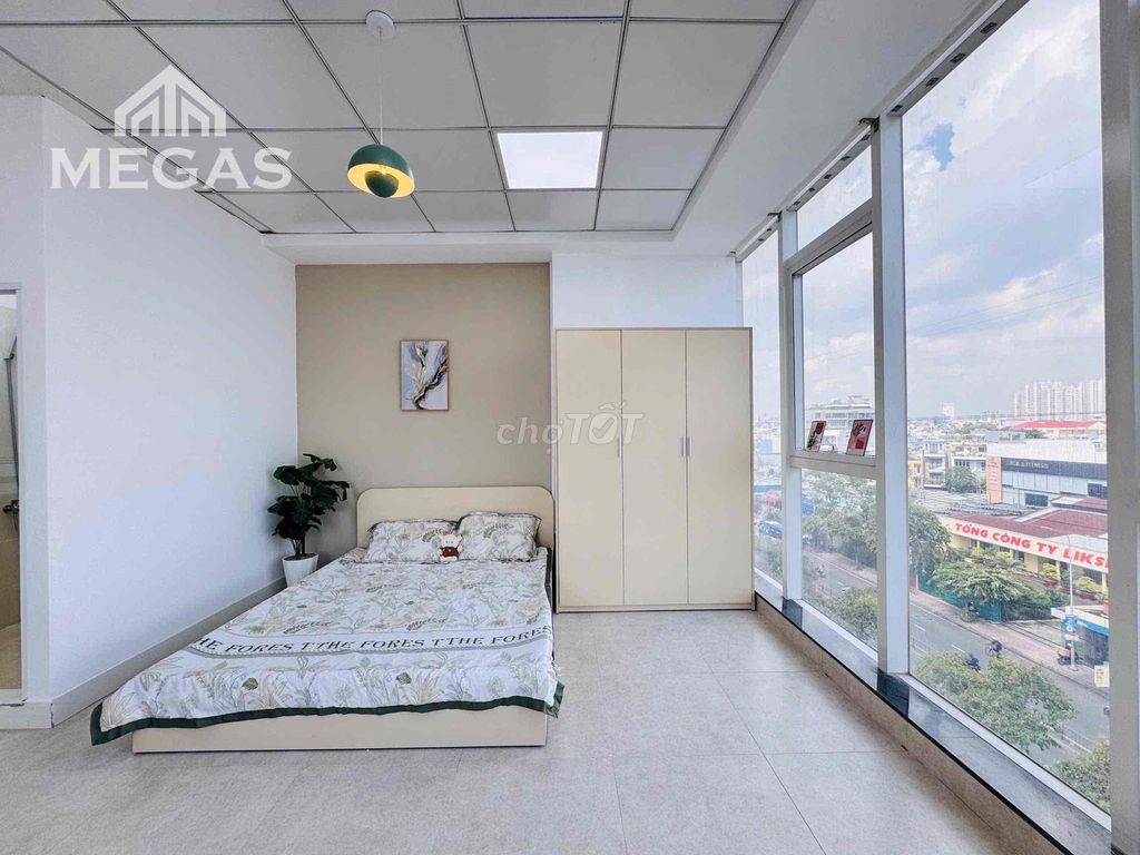 2 Room Studio 2 shows super beautiful glasses right here in Kinh Dương Vương District 6.