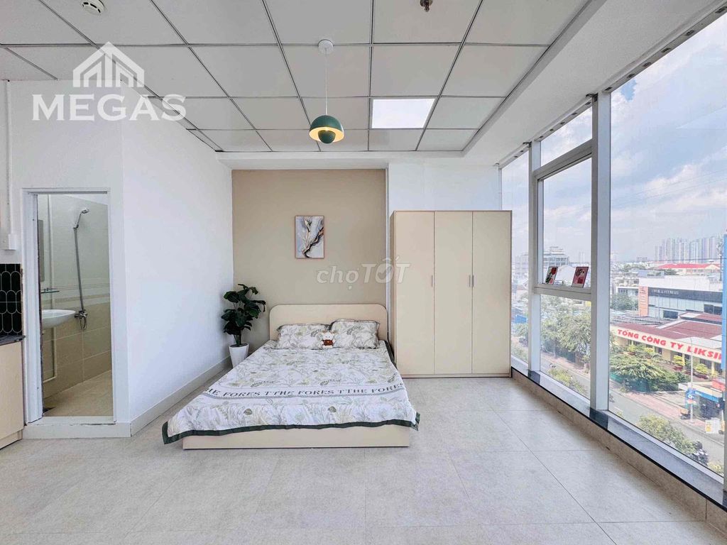 2 Room Studio 2 shows super beautiful glasses right here in Kinh Dương Vương District 6.