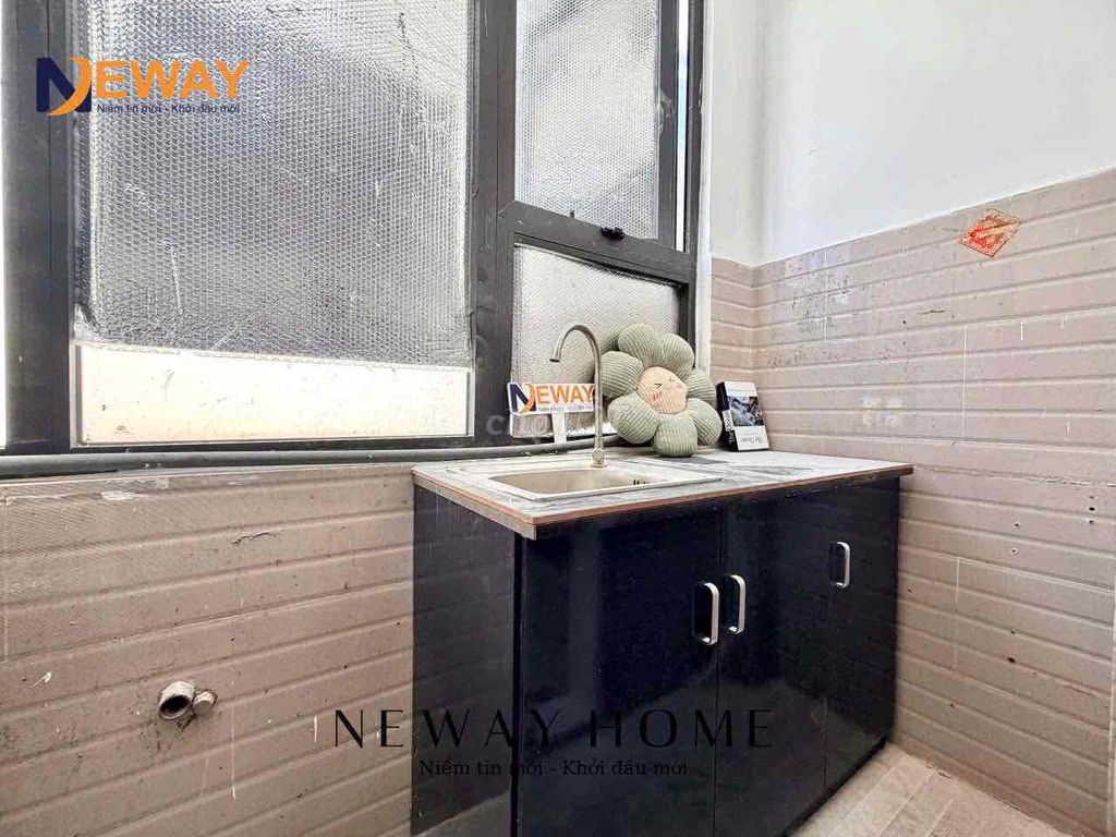 service apartment full empty window interior near aeon mall Tân Phú
