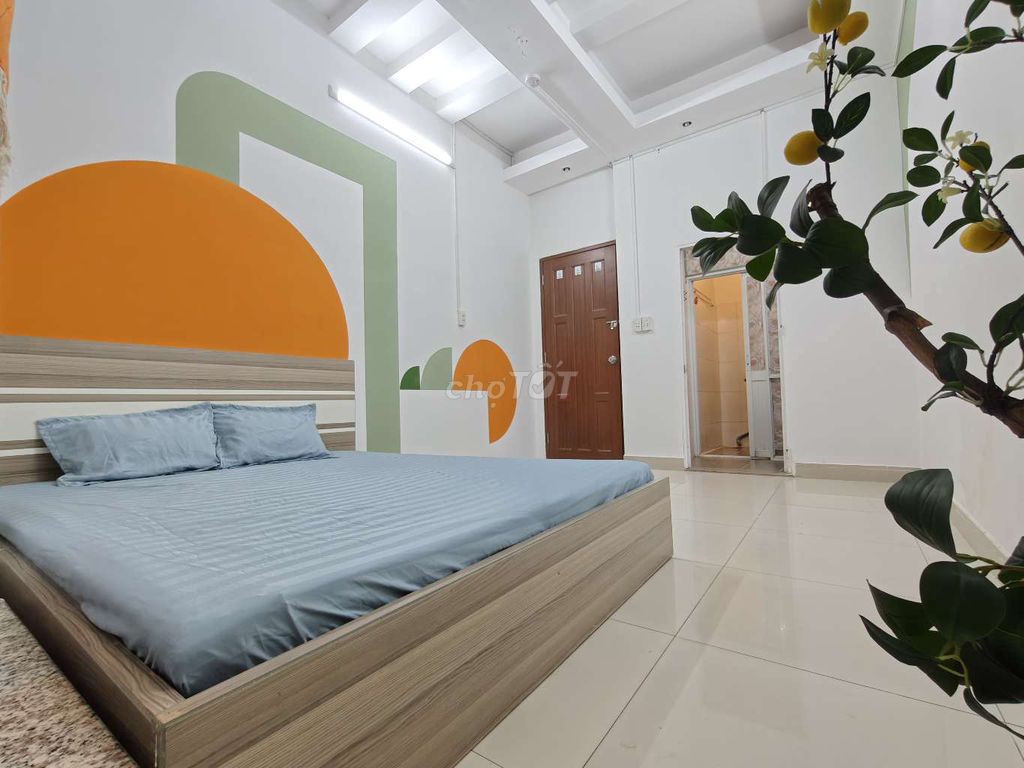A nice 14/10 bedroom, 53th Street, Gò Vấp -- a super open balcony.