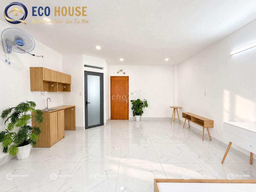 Renting the studio full interior of private washing machines - large windows, 100 percent new