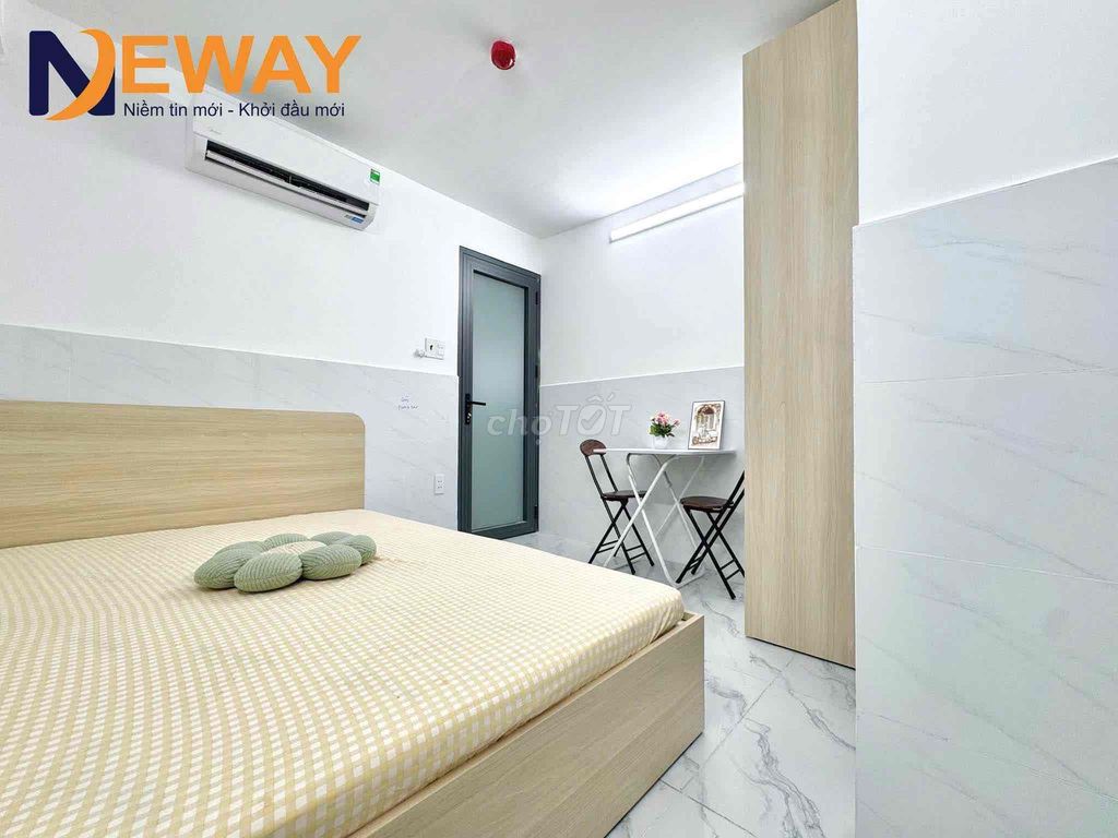 The new underprivileged hotel is built near Tân Sơn Nhì with a nice elevator.