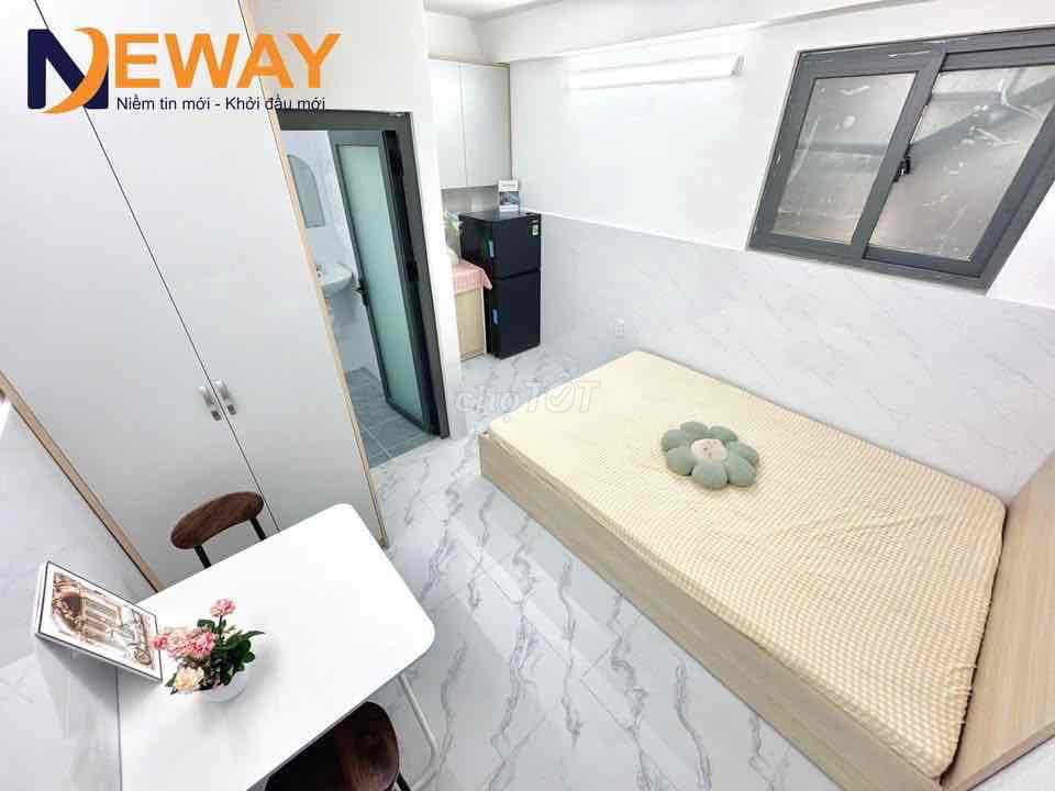 The new underprivileged hotel is built near Tân Sơn Nhì with a nice elevator.