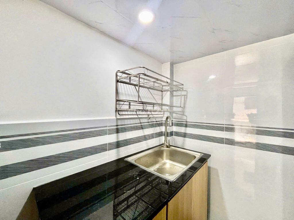 renting a university village room - hub - spk - nlu - xlhn
