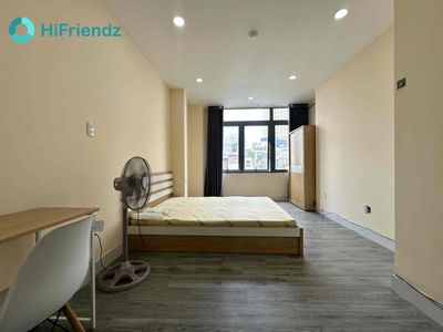 It's 100 percent new! The elevator is 1 .1 bedroom. - Full 7-0-3.
