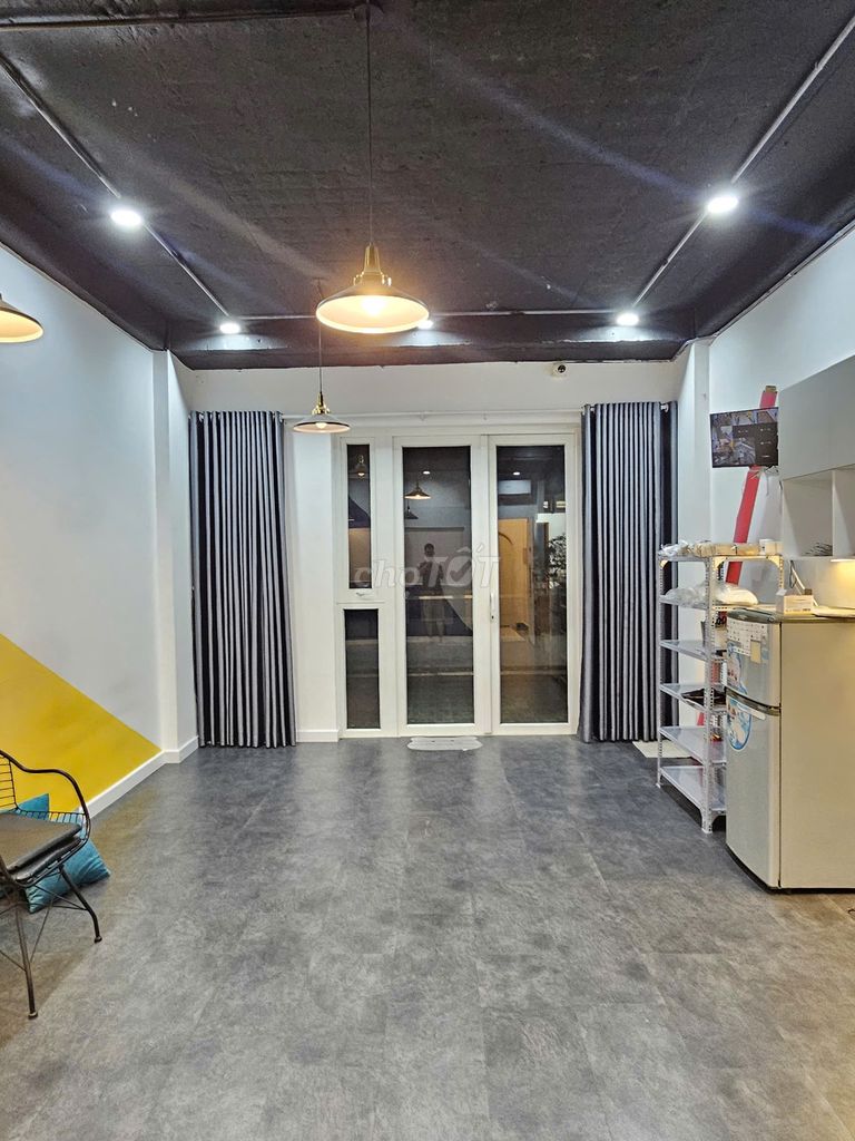 Rent a nice motel - full furniture - free time