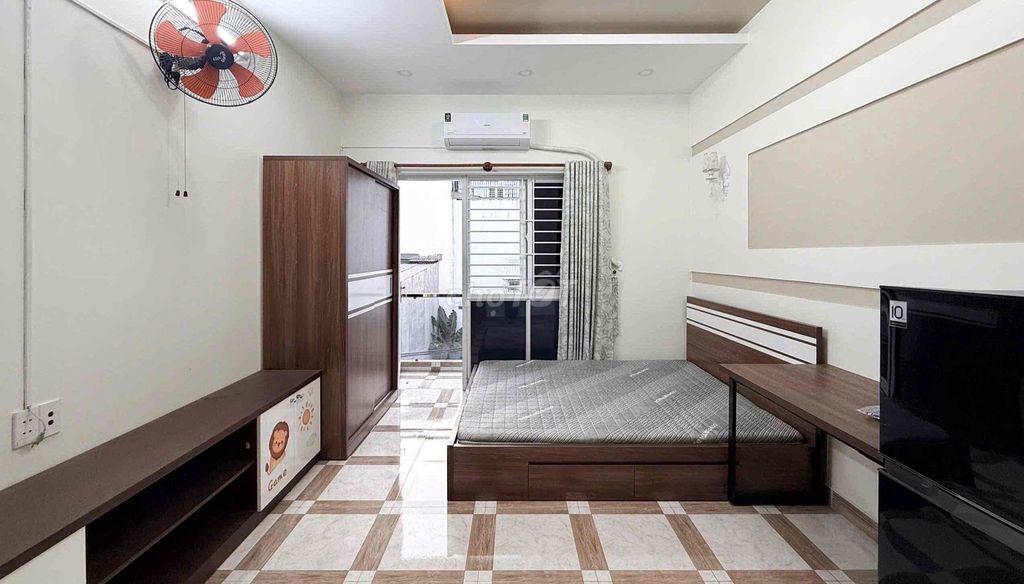 Get the new room. Full Seven High Court near Sen Queen-Aeon Mall.