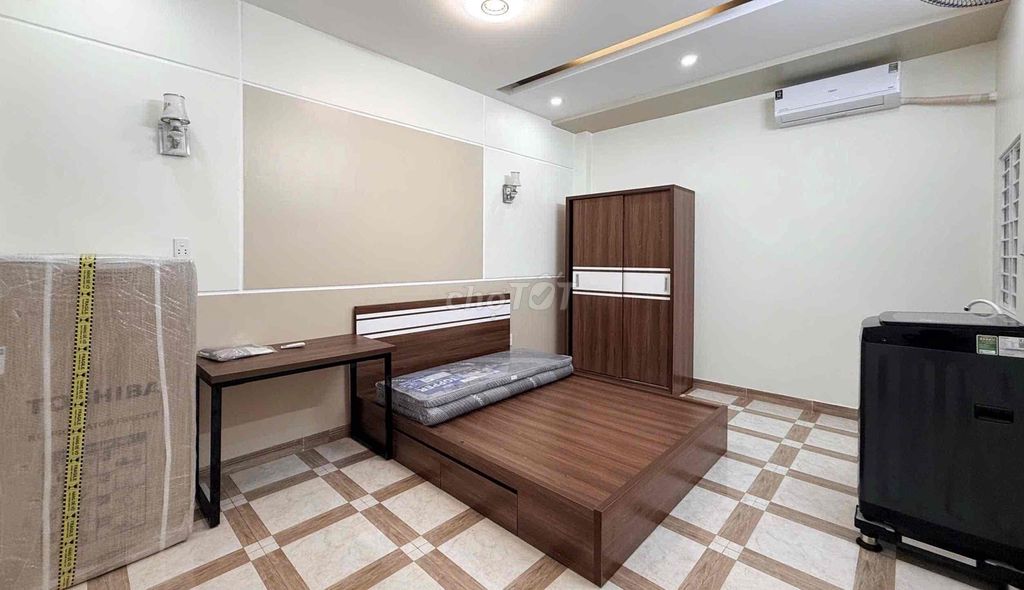 Get the new room. Full Seven High Court near Sen Queen-Aeon Mall.