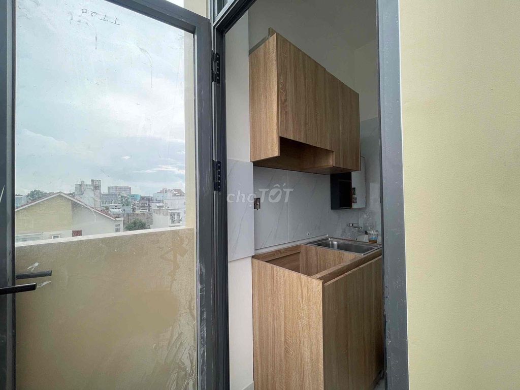 Dupex the balcony, FI Seven, in Thủ Đức, Vietnam,ute,uel