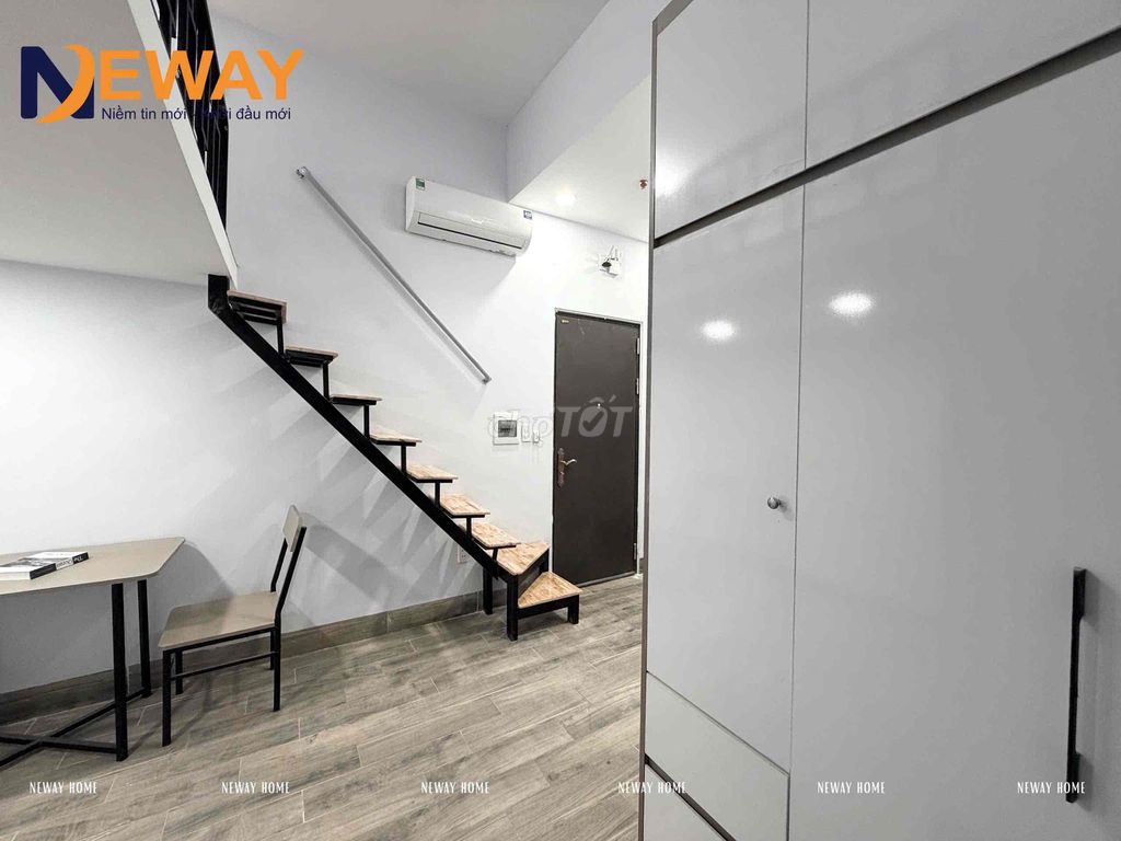 High-end rental room - new furniture built near the trade