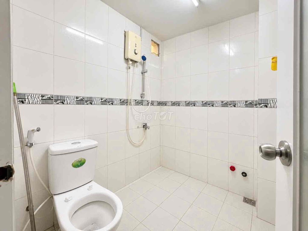 Nguyễn Gia Trí Bed studio, cheap
