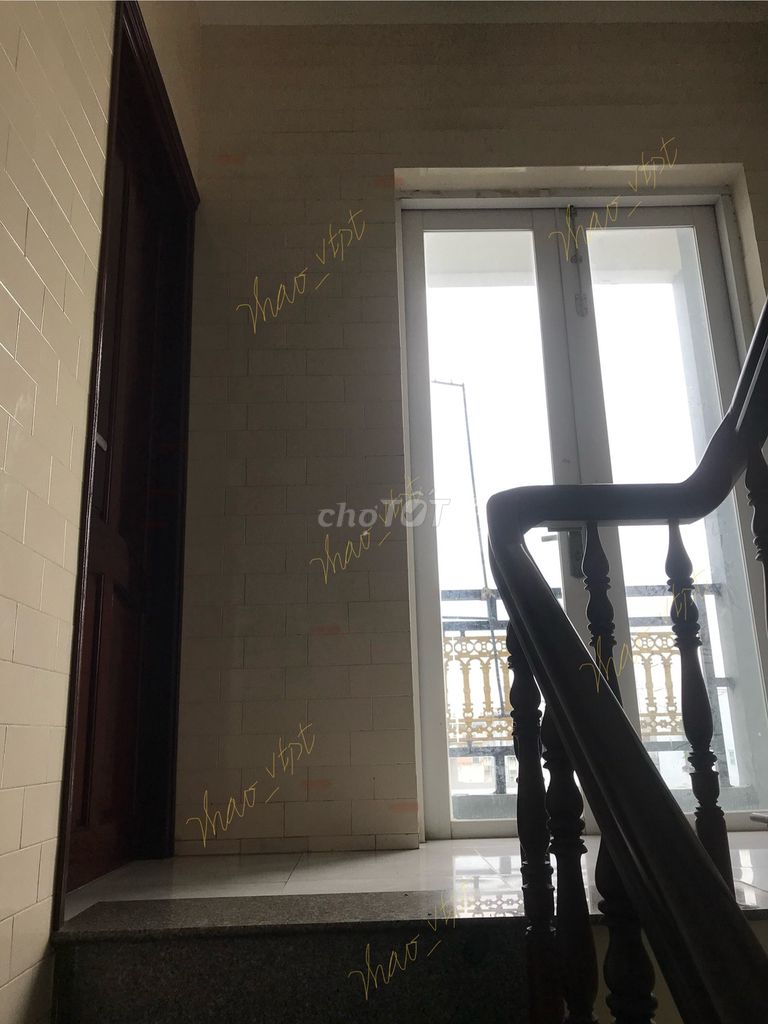 The homeowner rented a room near the An Lạc rotation