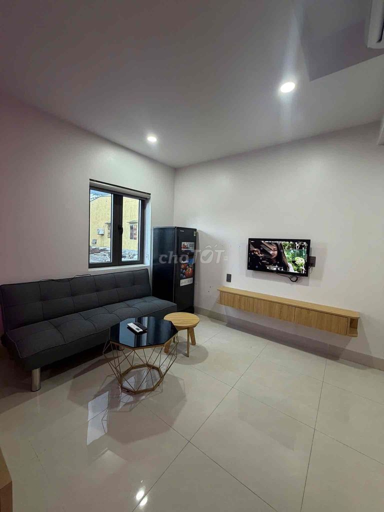 studio room, sky window_aptitude 35 m2_tim 12 Đào Duy Anh