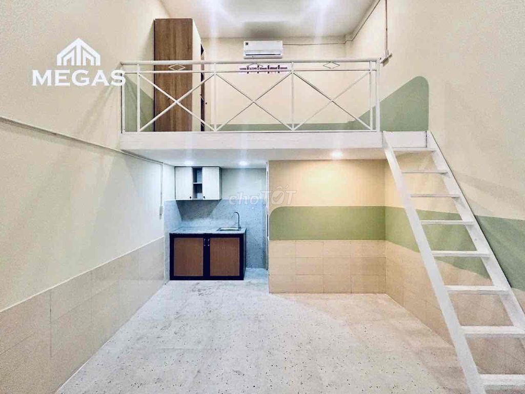 The new suite is good in college, fighting for dorms B, near the Thủ Đức.