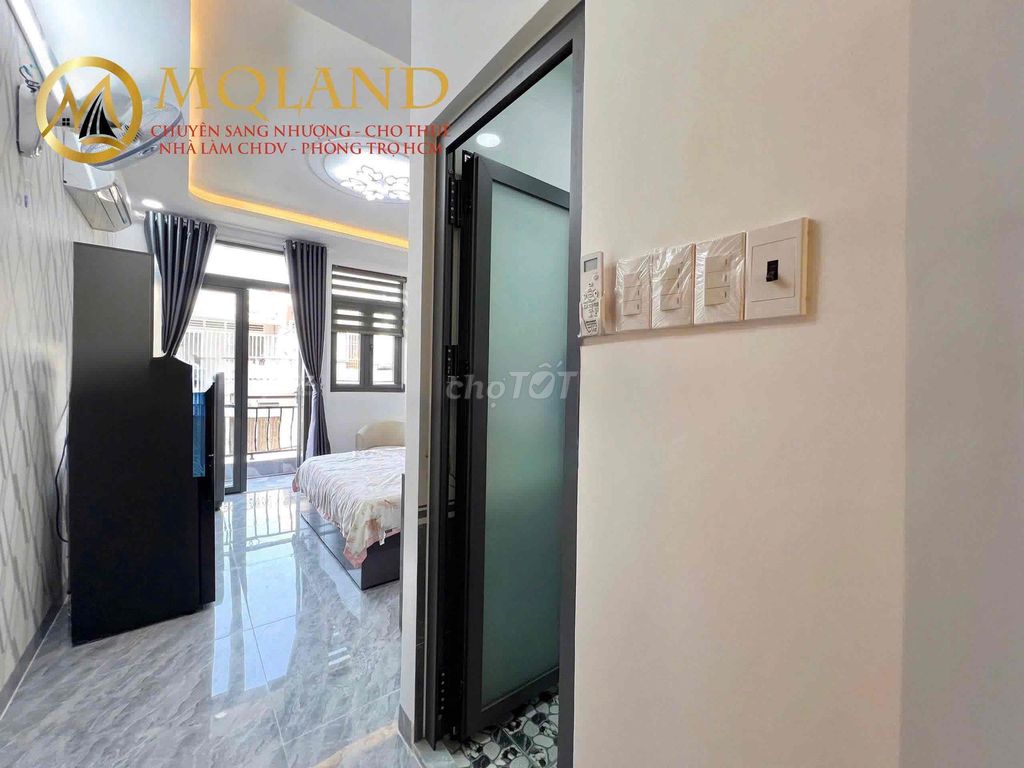 The beautiful room can enter In the Straight-Taning Room