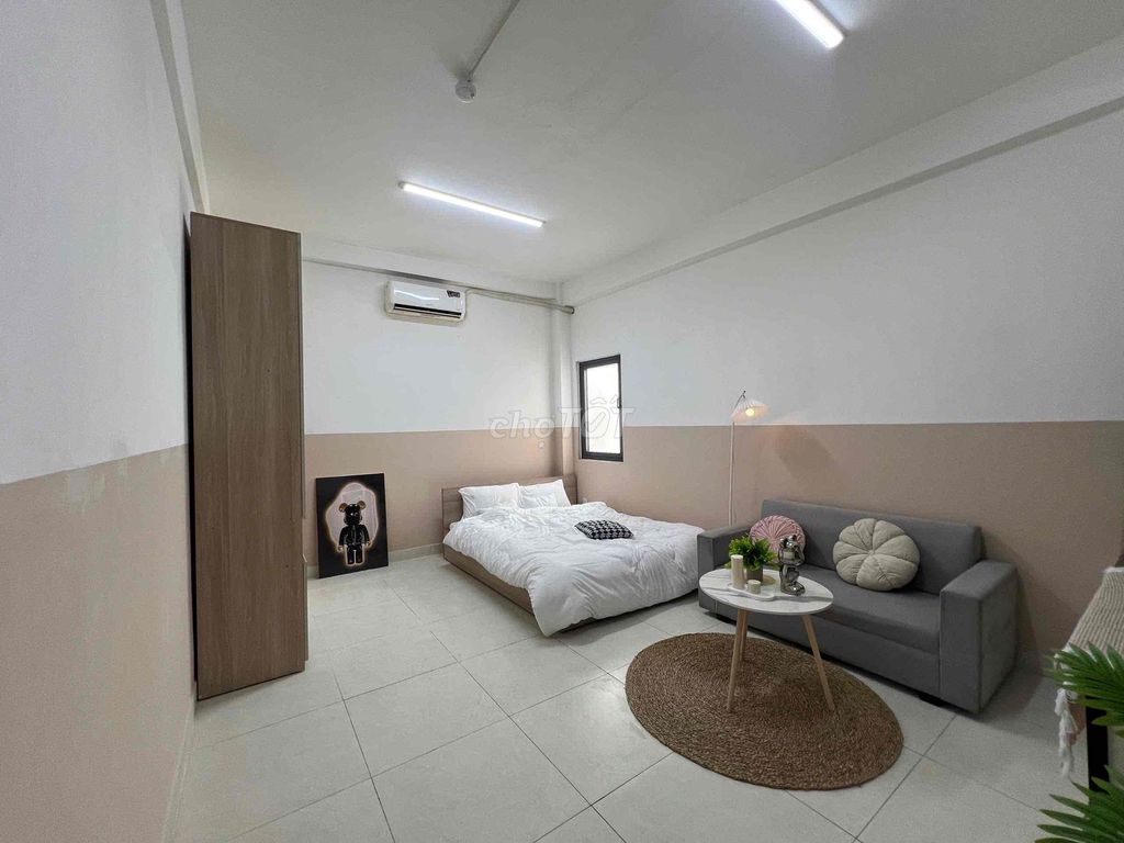 Window Studio 4 million 3-5 million Nguyễn Văn Lượng