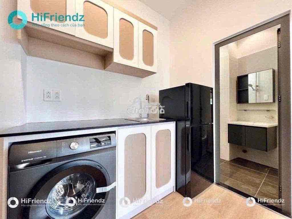 Lovers pets, comfortable in here - elevators, fingerprints, pet pet