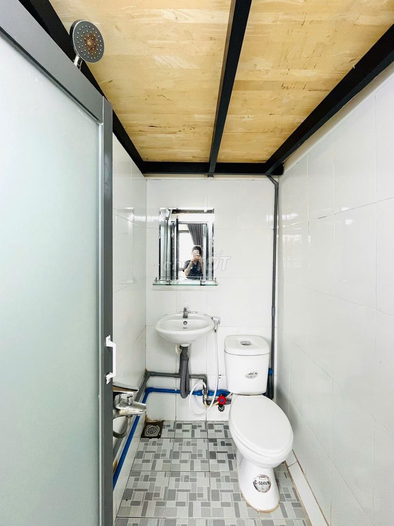 - Near University of Lang Bình Thạnh