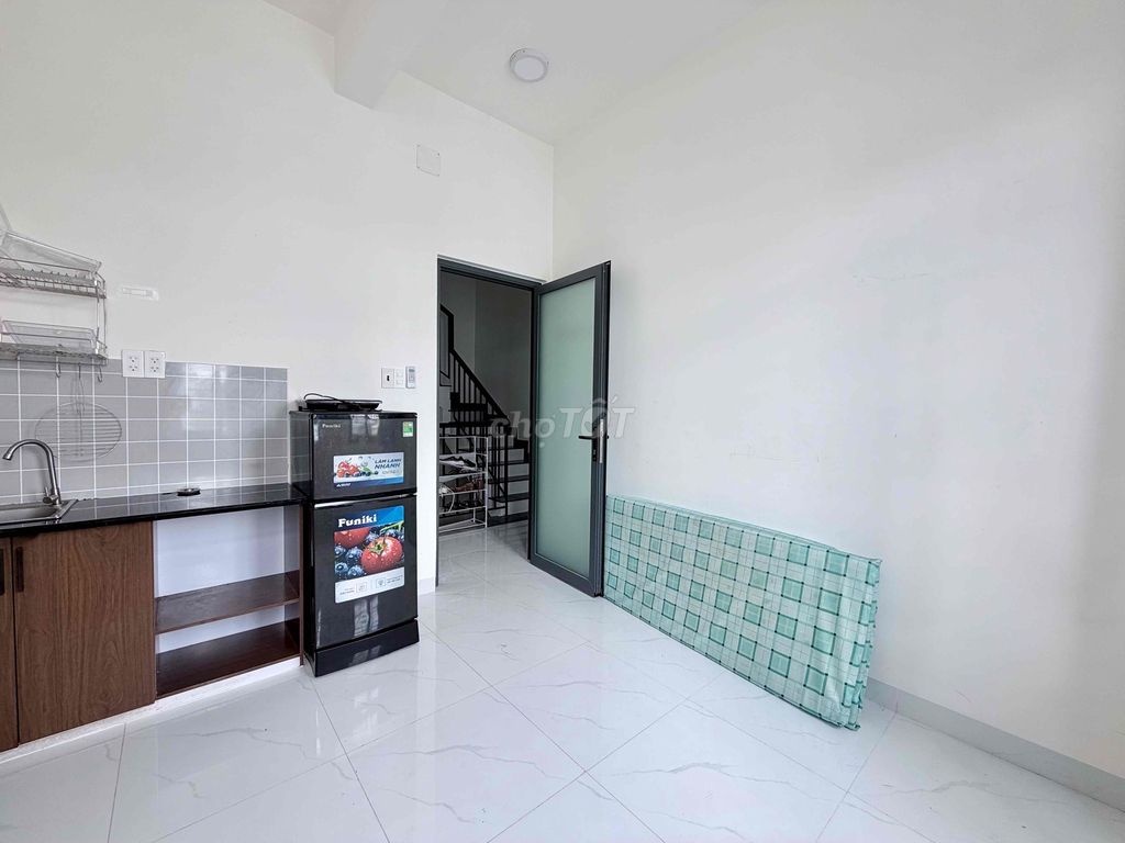 studio full interior