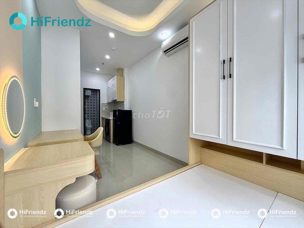 small building full Dương Quảng Hàm interior