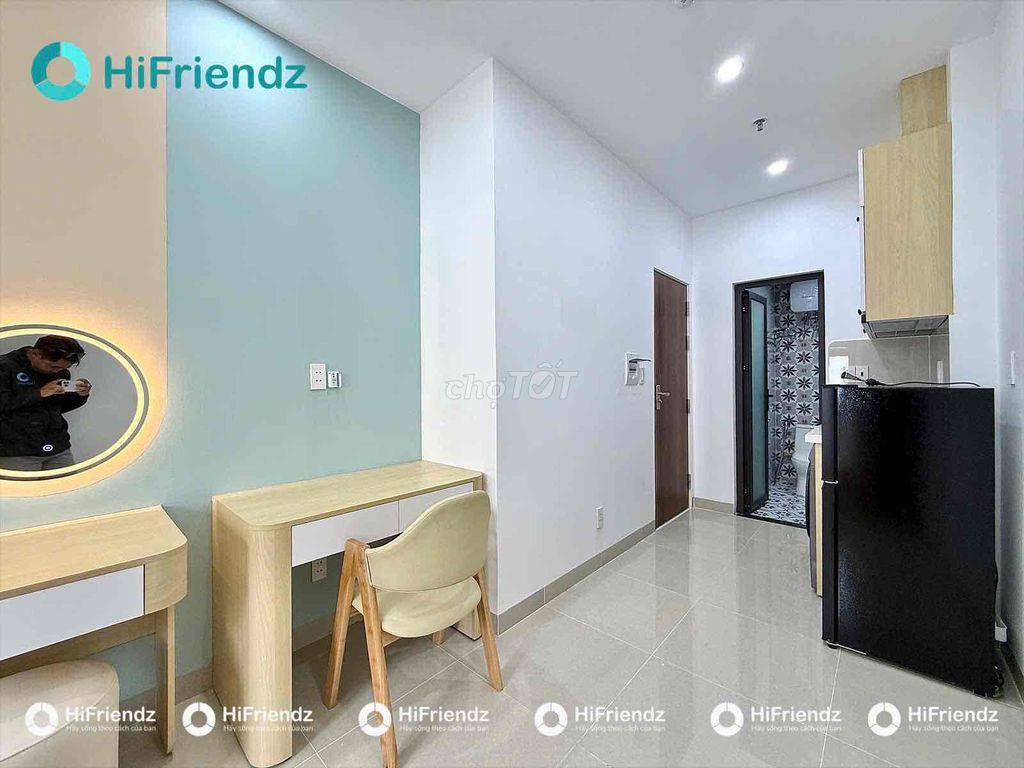 small building full Dương Quảng Hàm interior