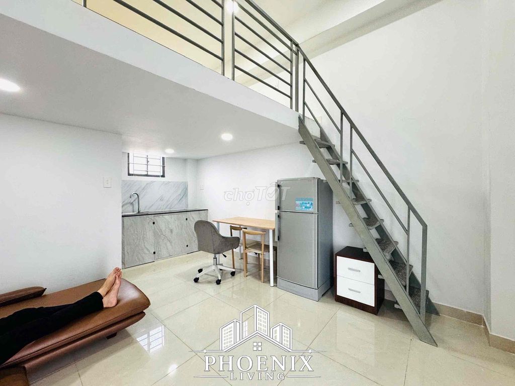 The apartment takes the tram plus the new pets and cleans up high-security-full furniture.