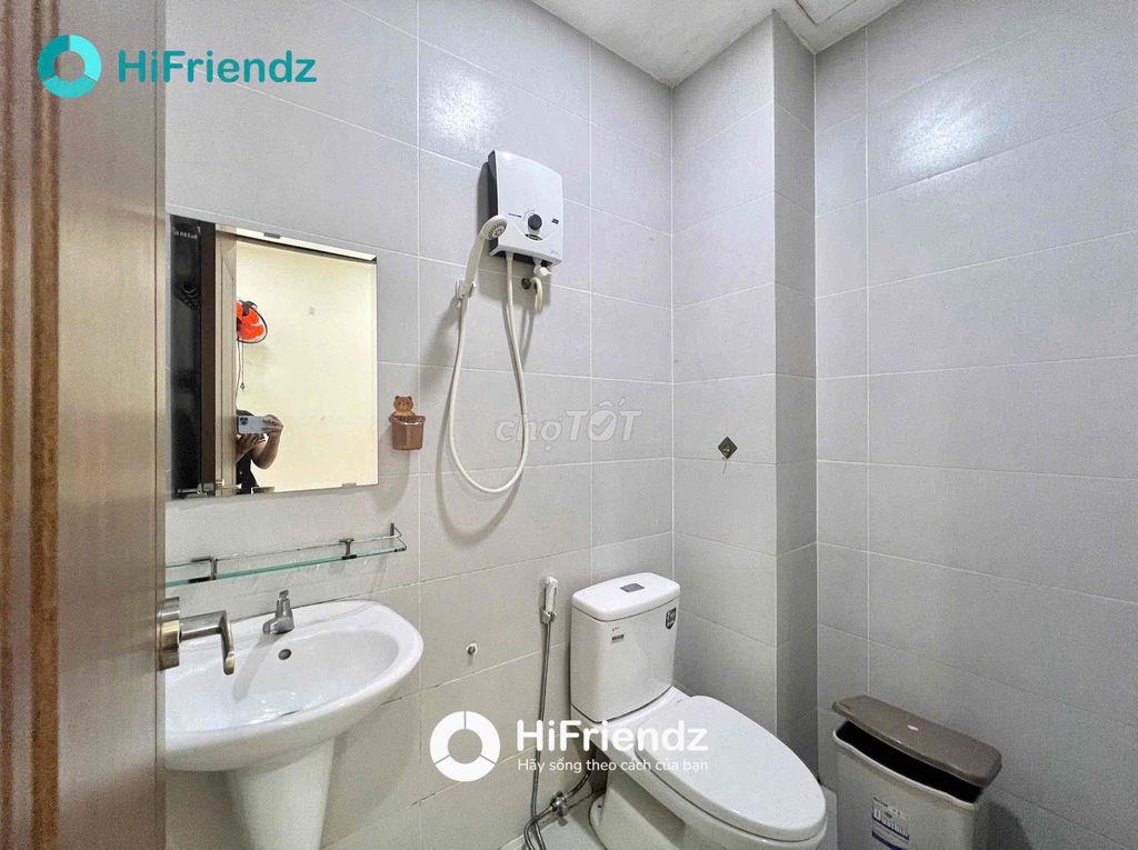 Rent the studio. Văn Cao is cheap.