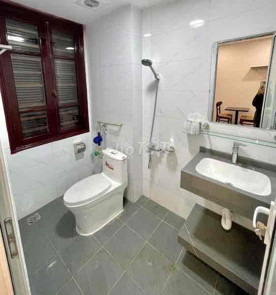 studio room, sky window_cubine area 40 m2_bm 366 Lê Văn Sỹ
