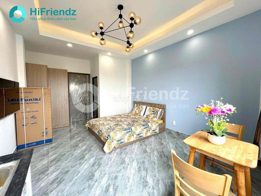 Rent a super-full interior room right next to nttu-iuh.