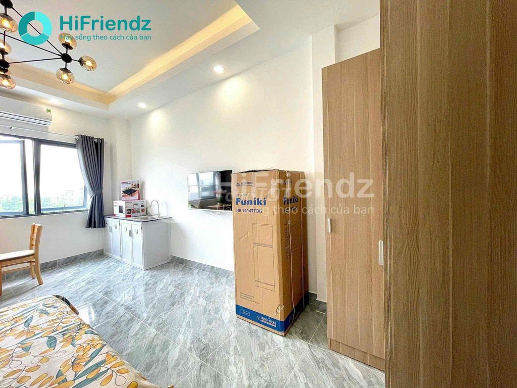 Rent a super-full interior room right next to nttu-iuh.