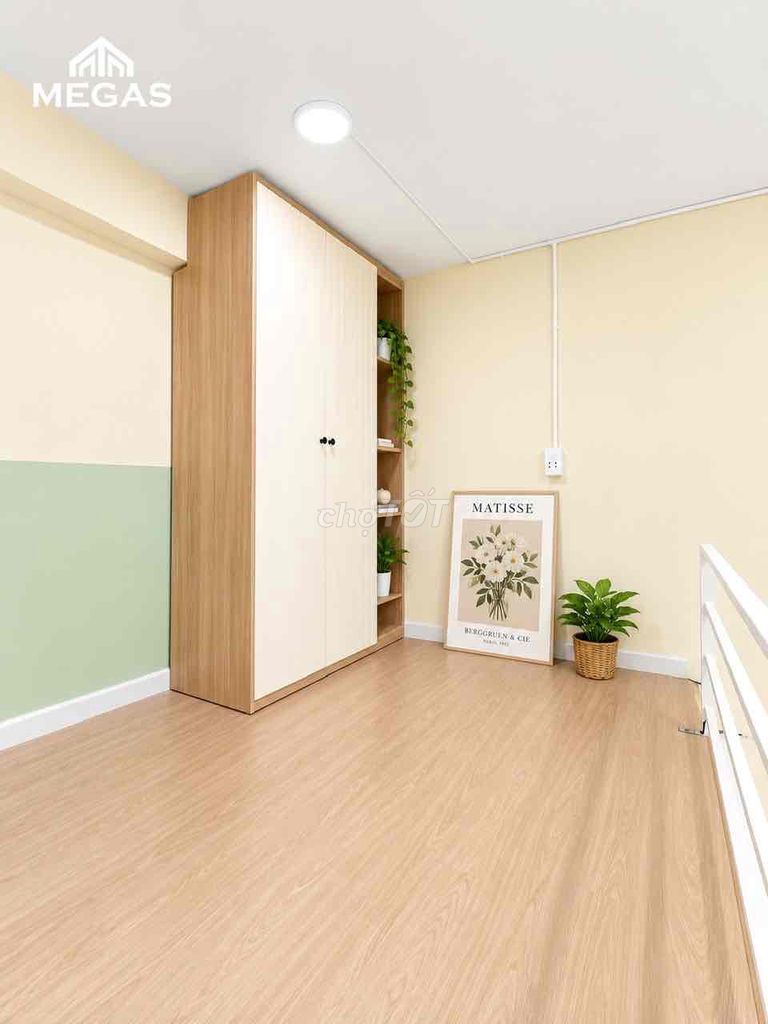 Five new rooms -- open windows -- at the University of Gtvt