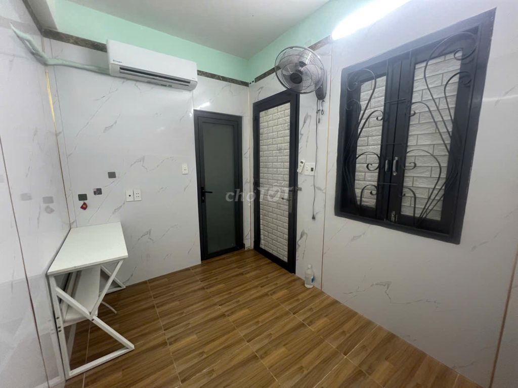 Rent 13 E at the University of Constitution, ueh - csn