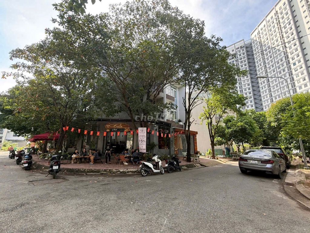 Rent 13 E at the University of Constitution, ueh - csn
