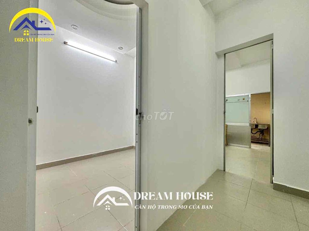 apartment / room 2 bedroom - right near the donor university!