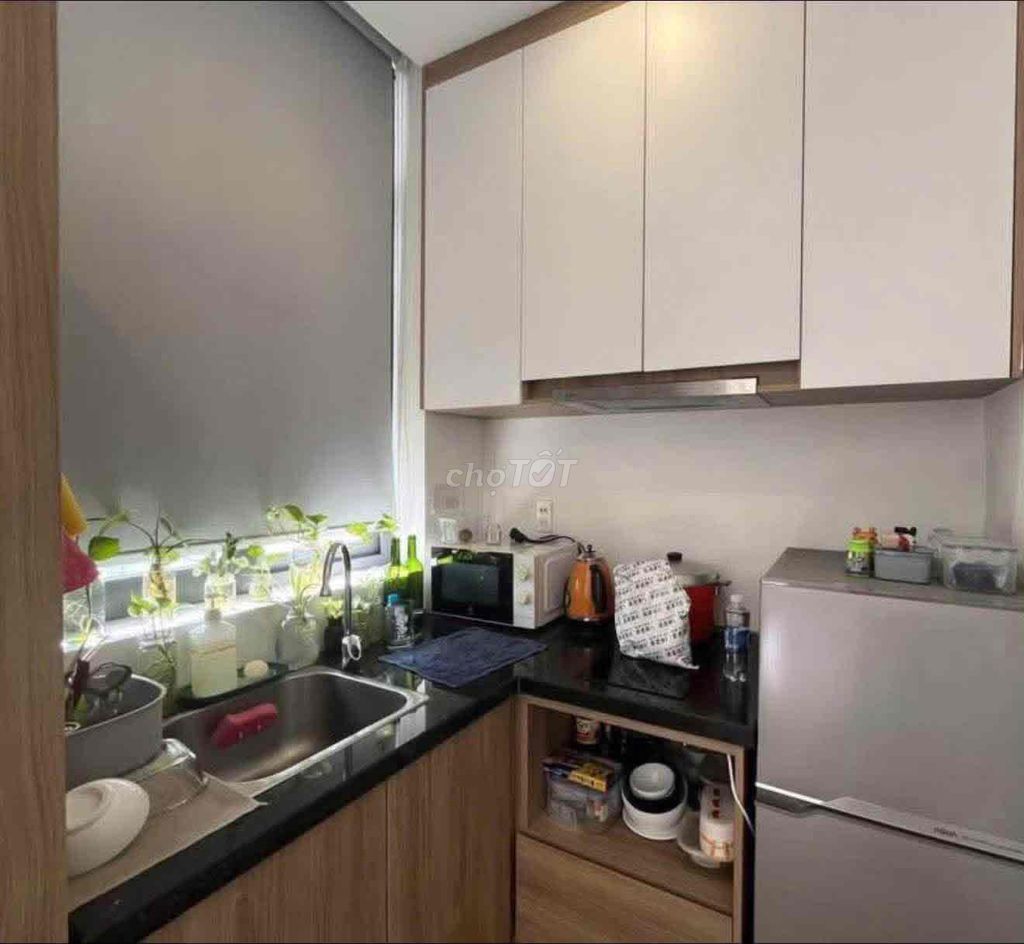 35 meters per bedroom, basic interior of 180 Phan Xích Long