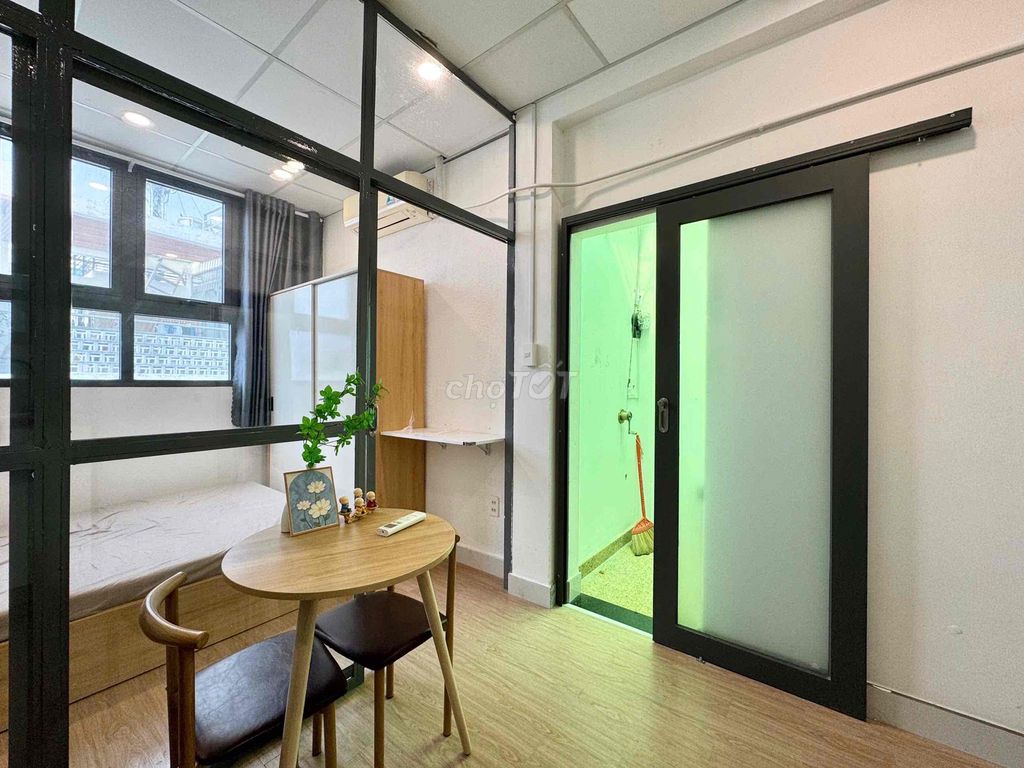 Rent the kitchen hall with a full interior in the heart of the third district.