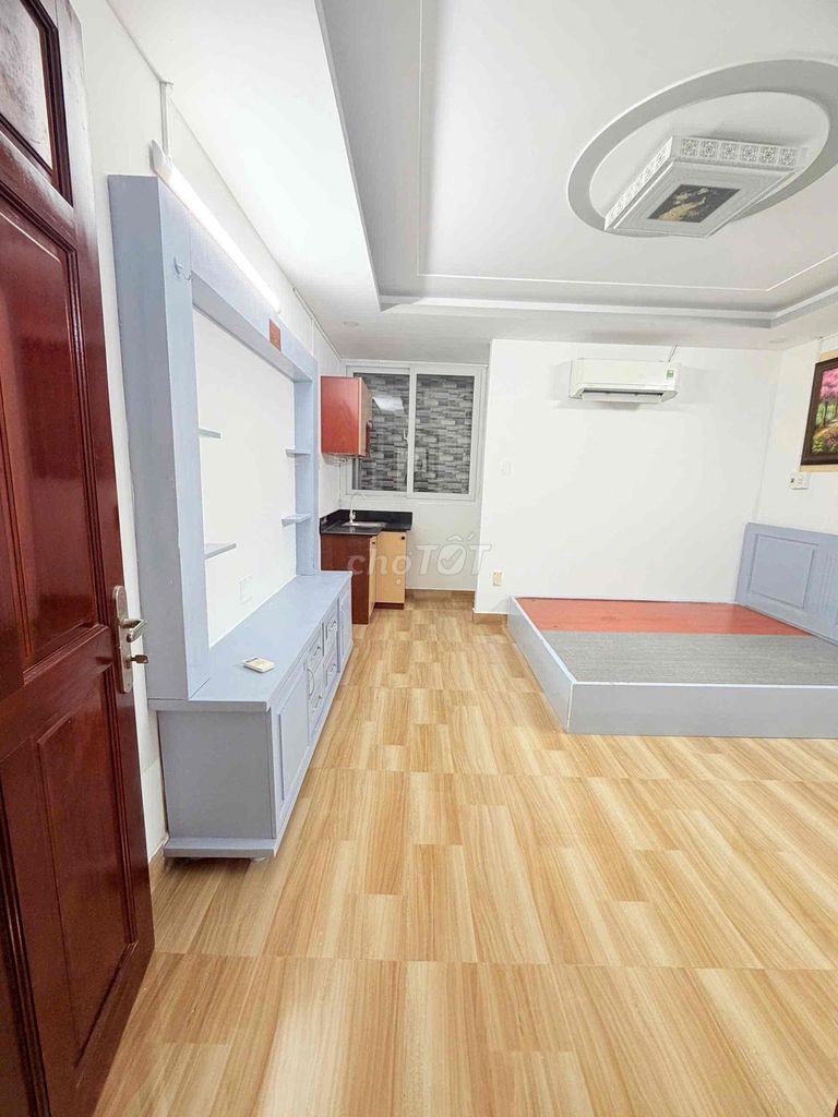 Rent a nice room-- clean-- security.
