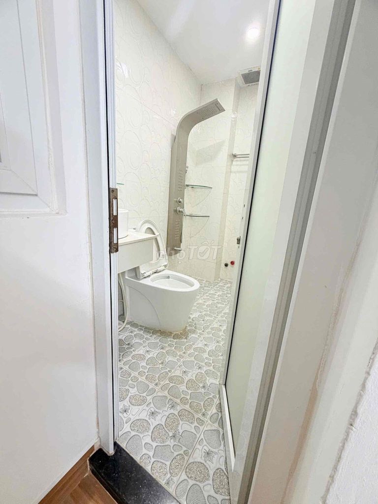 Rent a nice room-- clean-- security.