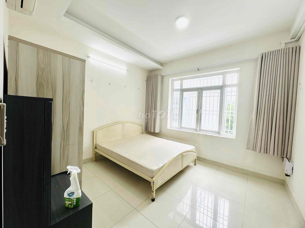 She room