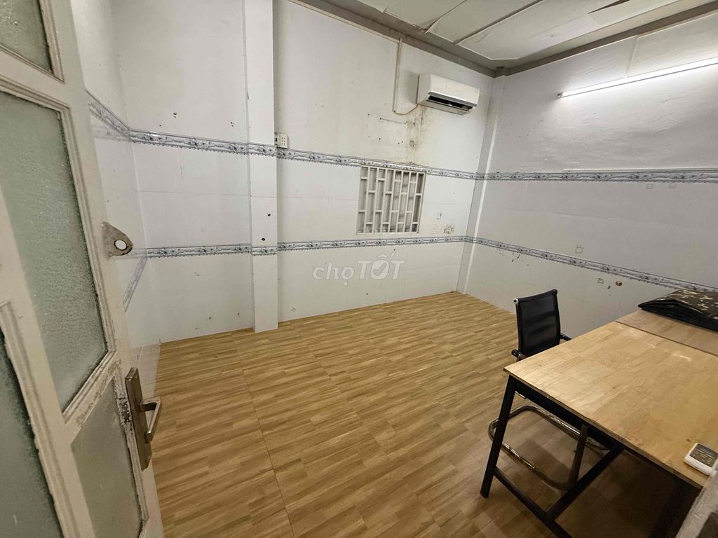 Please rent room 1041