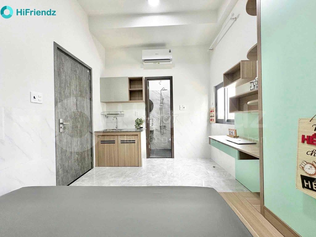 New boarding room is 100 percent new-- right here at the University of ufm -- high-tech.